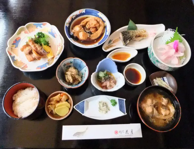 長野 佐久 伝統と革新の鯉料理 Nikkei Style 長野 佐久 伝統と革新の鯉料理 Nikkei Style