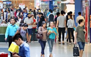 個人消費がフィリピンの成長をけん引している（マニラの商業施設）