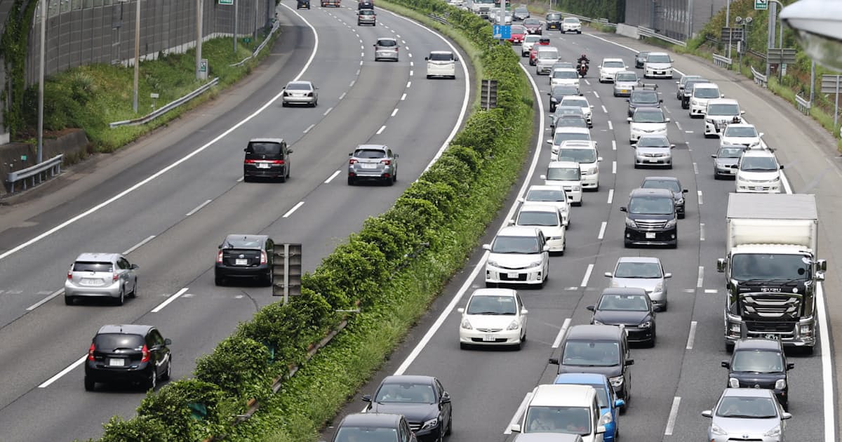 ふるさと 行楽地へ大混雑 Gw後半 渋滞70キロも 日本経済新聞 ふるさと 行楽地へ大混雑 Gw後半 渋滞70キロも 日本経済新聞