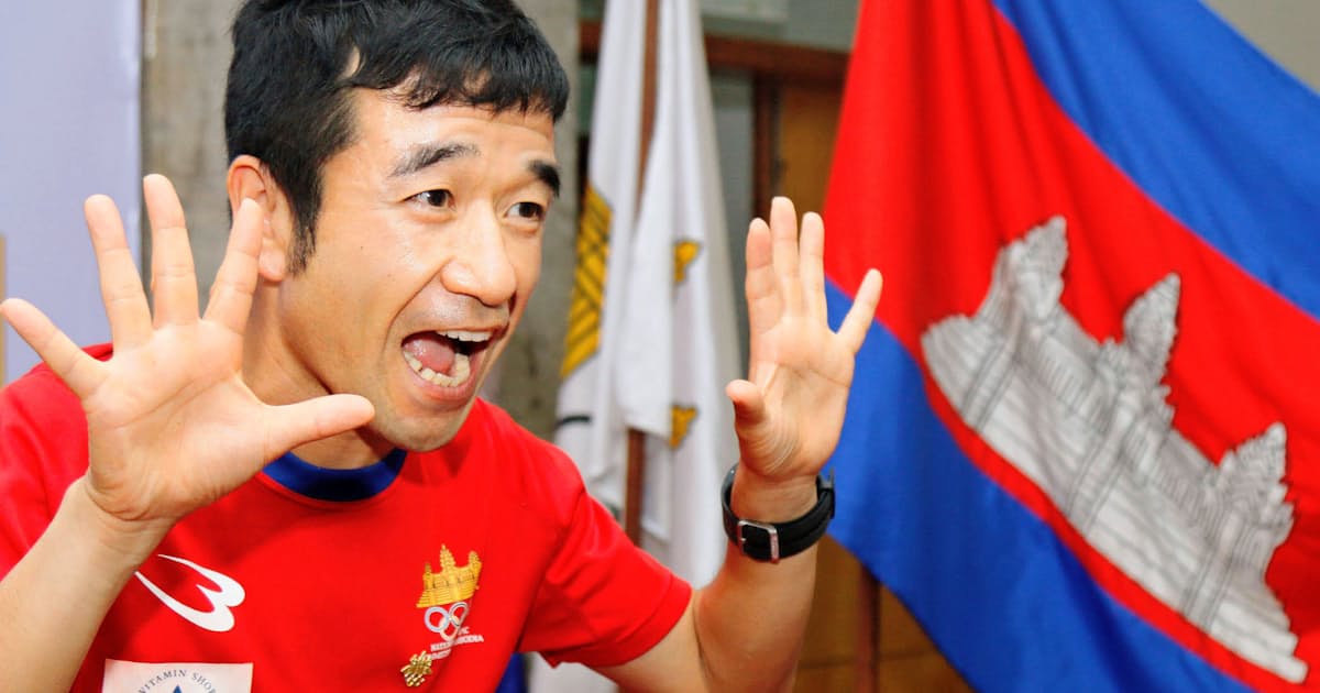 猫ひろしさんの五輪代表を発表 カンボジア男子マラソン 日本経済新聞