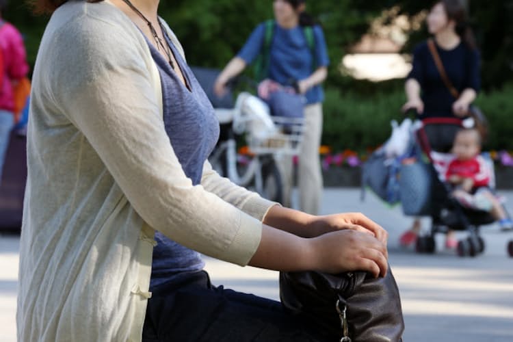 日韓の働く女性 結婚 出産 手探りの未来 Nikkei Style 日韓の働く女性 結婚 出産 手探りの未来 Nikkei Style