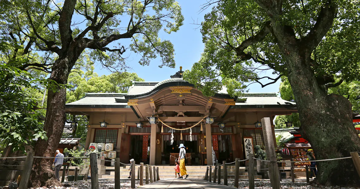 庶民憩う 芸能の聖地 高津宮 時の回廊 日本経済新聞 庶民憩う 芸能の聖地 高津宮 時の回廊 日本経済新聞