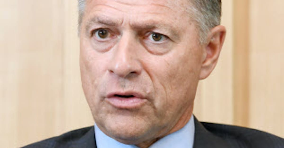 エクイニクス スミスceo データセンターに成長余地 日本経済新聞