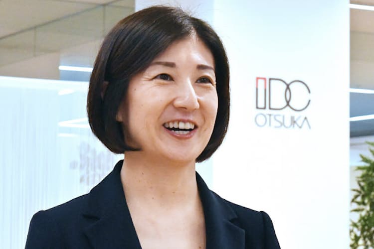 ドジっ娘銀行員だった春日部の 家具や姫 大塚家具 久美子社長の原点 Nikkei Style ドジっ娘銀行員だった春日部の 家具や姫 大塚家具 久美子社長の原点 Nikkei Style