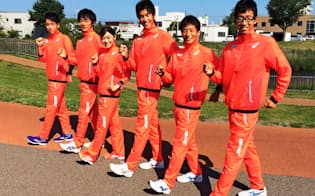 リオデジャネイロ五輪では日本初のメダル獲得が期待される（右から荒井、谷井、森岡、岡田、高橋、松永）