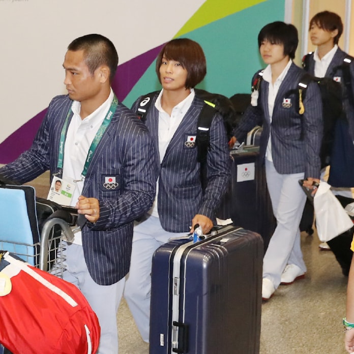 松本は連覇に自信 柔道代表の第1陣がリオ到着 日本経済新聞 松本は連覇に自信 柔道代表の第1陣がリオ到着 日本経済新聞