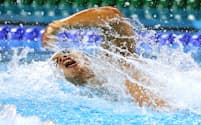 競泳男子50メートル自由形決勝で力泳する木村=寺沢将幸撮影