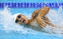 競泳男子100メートル自由形決勝で力泳する木村=寺沢将幸撮影