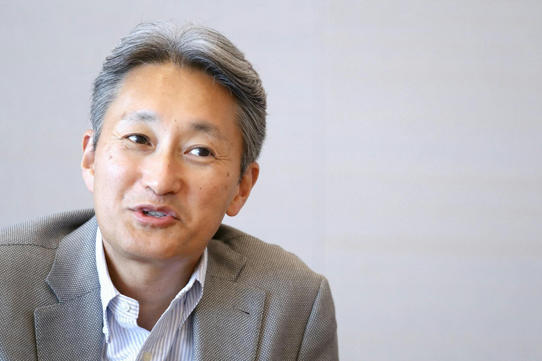 復活 ソニーの平井社長 愛車を駆ってj カビラ氏と六本木ディスコ通い Nikkeiリスキリング 復活 ソニーの平井社長 愛車を駆ってj カビラ氏と六本木ディスコ通い Nikkeiリスキリング