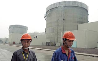 中国が設計した初の原発施設で（浙江省の秦山原子力発電所）。中国は米国やフランスのように原発技術の輸出をもくろむ=AP
