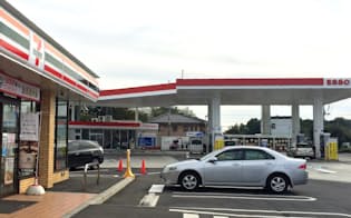 東燃ゼネラル石油はセブンイレブン併設のスタンド展開を加速する（埼玉県狭山市）