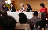 女性起業家による「JWLI東京サミット」のパネルディスカッションで討論するパネリスト