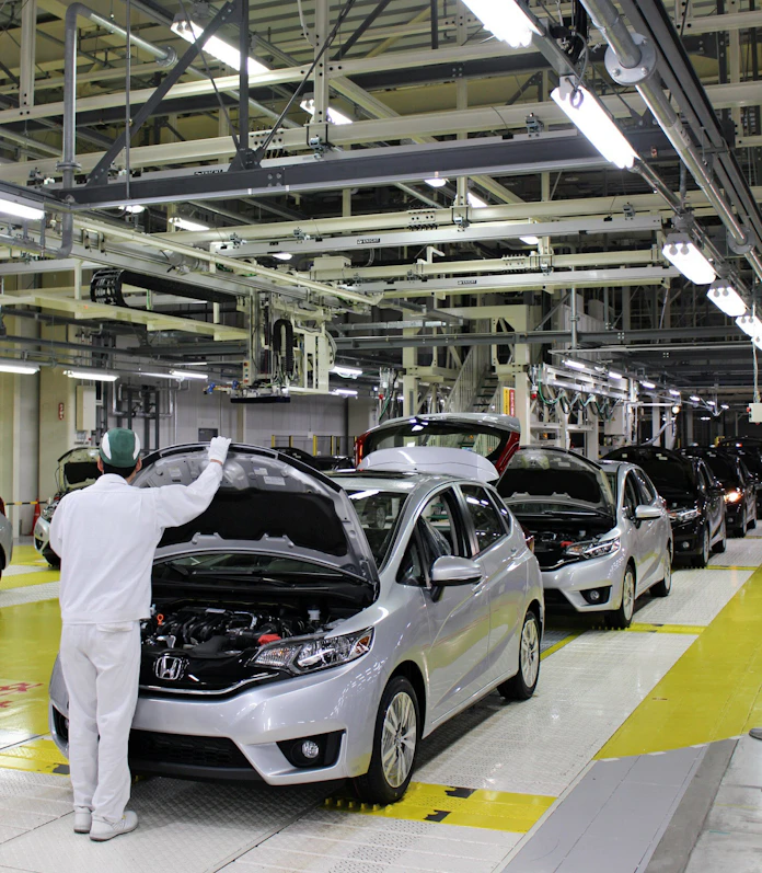 ホンダ 65歳定年でやる気引き出す 日本経済新聞 ホンダ 65歳定年でやる気引き出す 日本経済新聞