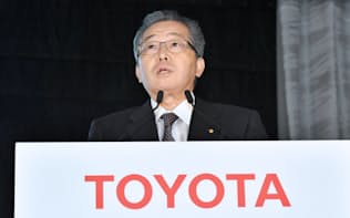 8日の決算会見で、トヨタの伊地知副社長は底堅い収益力に自信を見せた