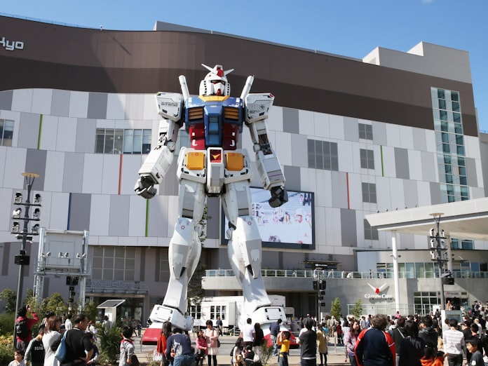 東京 お台場の実物大 ガンダム 17年3月撤去 日本経済新聞 東京 お台場の実物大 ガンダム 17年3月撤去 日本経済新聞