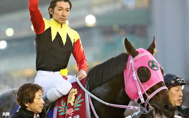 地方競馬の売り上げ好調 ネット投票 各地に恩恵 日本経済新聞