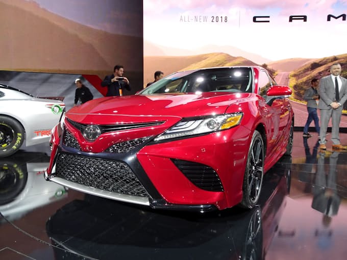 北米自動車ショー トヨタ ホンダが新型車発表 日本経済新聞