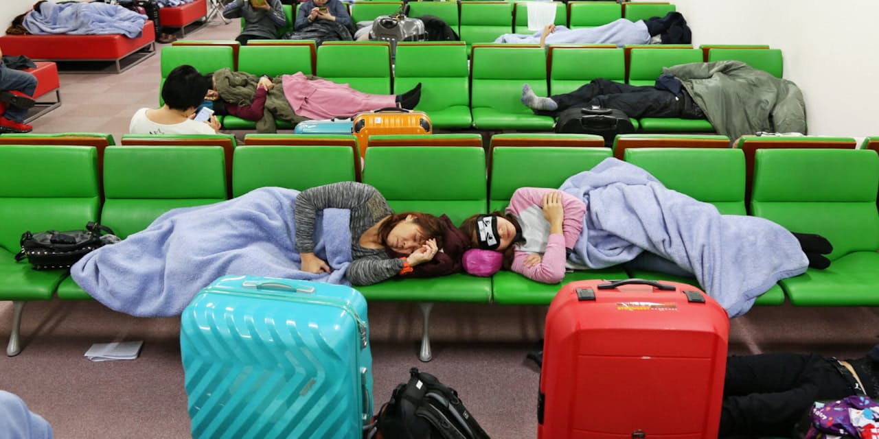 入国したのに宿泊しない 消えた訪日客ここにいた Nikkei Style 入国したのに宿泊しない 消えた訪日客ここにいた Nikkei Style