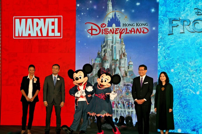 香港ディズニーランド 2年連続の最終赤字 日本経済新聞 香港ディズニーランド 2年連続の最終赤字 日本経済新聞