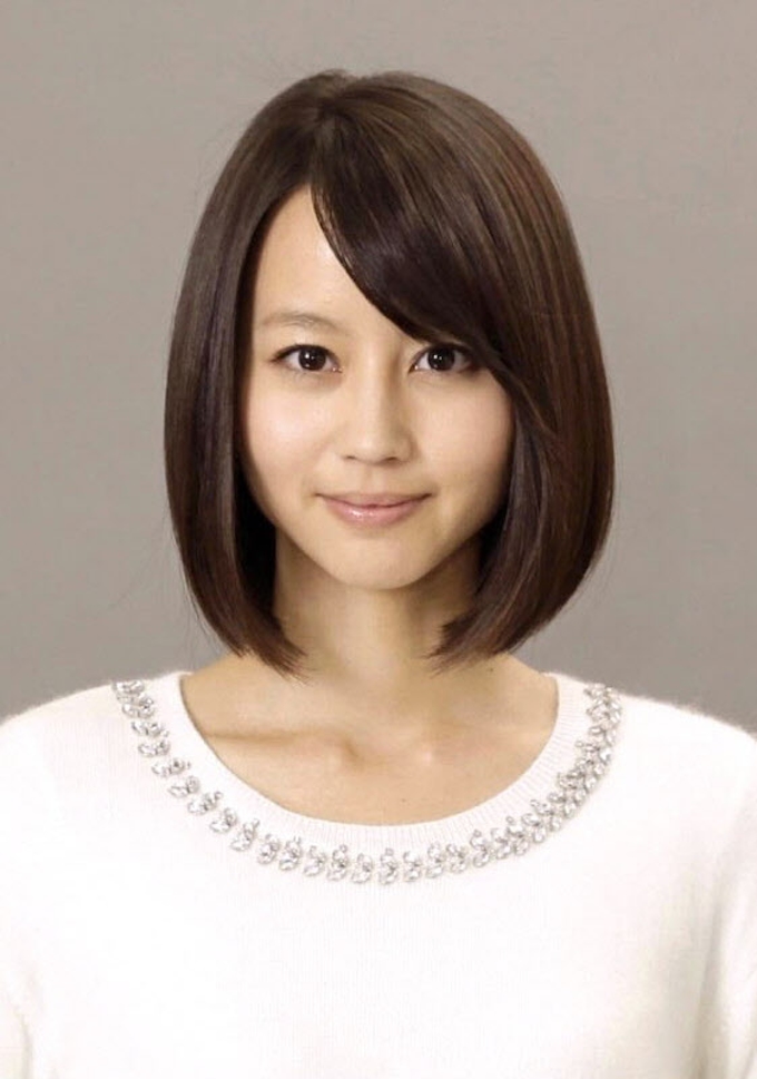 堀北真希さんが引退 俳優 家族の幸せ守りたい 日本経済新聞