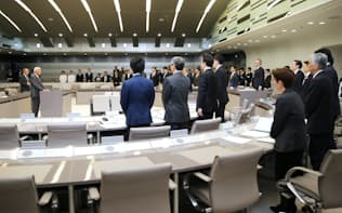 東京都庁で始まった豊洲移転問題を検証する都議会の百条委員会（11日午後）