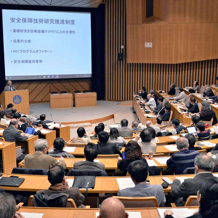 政策を議論する 場 を東京に 玉木林太郎氏 日本経済新聞 政策を議論する 場 を東京に 玉木林太郎氏 日本経済新聞