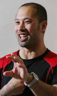 300キロ挙げる絶対王者 ベンチプレス児玉大紀 上 日本経済新聞 300キロ挙げる絶対王者 ベンチプレス児玉大紀 上 日本経済新聞