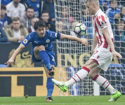 岡崎は後半途中までプレー チーム4連勝 プレミアリーグ 日本経済新聞 岡崎は後半途中までプレー チーム4連勝 プレミアリーグ 日本経済新聞