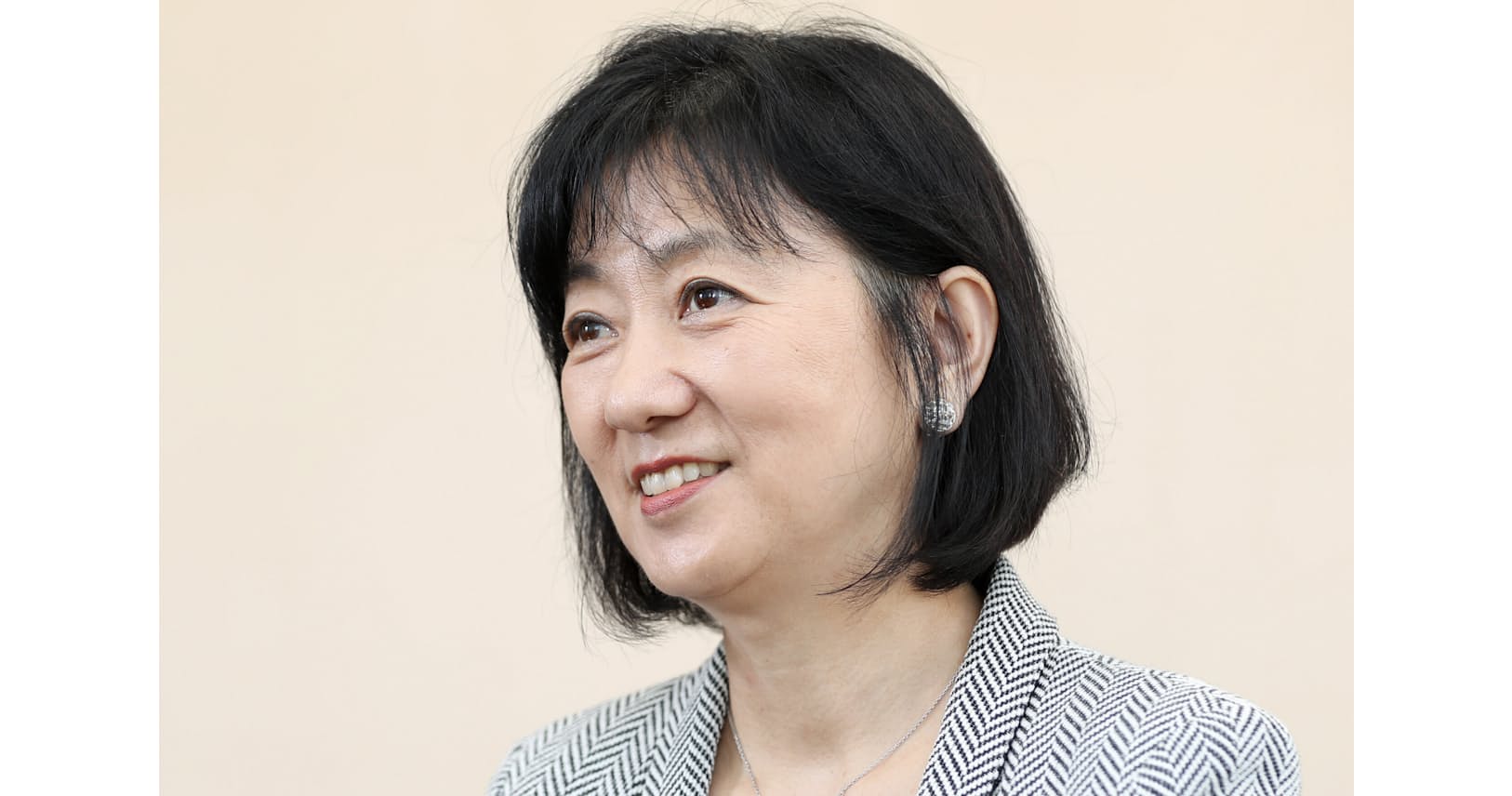 慶応女子の自由さが災い 満点から赤点に 日産ゴーン氏が一目ぼれした星野氏 Nikkei Style