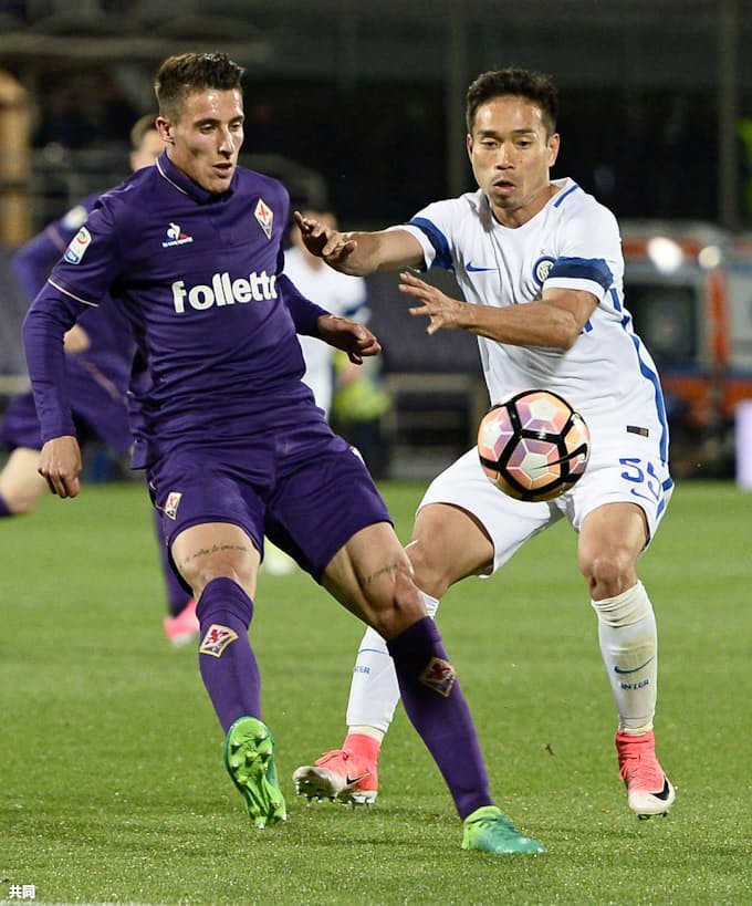 長友は後半途中に退く サッカーイタリア1部 日本経済新聞