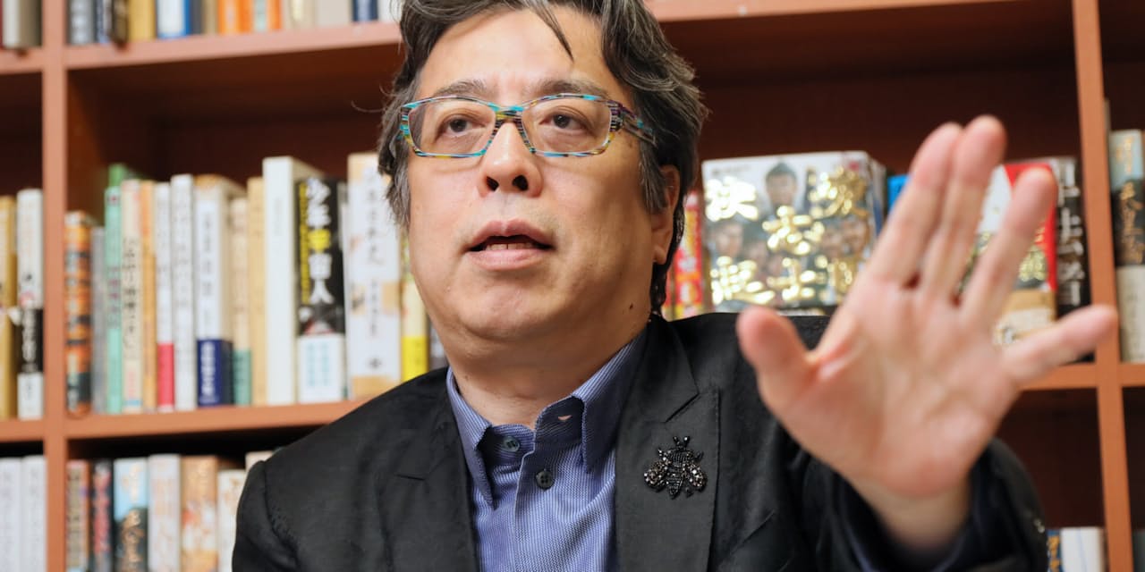 漫画家 小林よしのりさん 理想論の父 現実主義の母 Nikkei Style