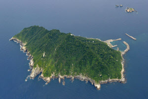 宗像 沖ノ島 世界遺産に登録勧告 8件中4件は除外 日本経済新聞