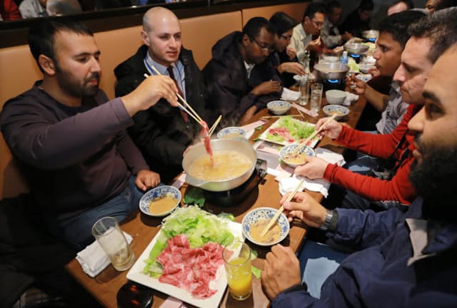 日本を訪れるムスリムは増えている（都内の飲食店）