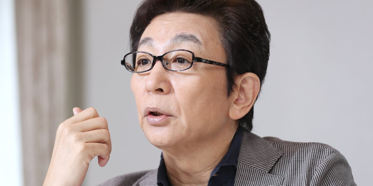 装いは 人生の決算報告書 心見透かす 内視鏡 Nikkei Style 装いは 人生の決算報告書 心見透かす 内視鏡 Nikkei Style