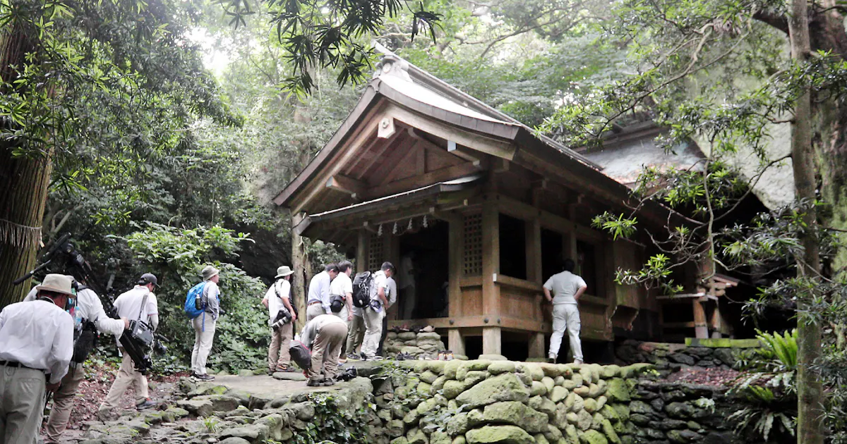 福岡 沖ノ島 世界遺産に 8資産すべて登録 日本経済新聞 福岡 沖ノ島 世界遺産に 8資産すべて登録 日本経済新聞