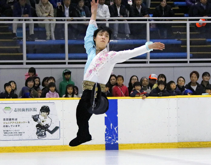 羽生 思い出のリンクでイベント 五輪頑張りたい 日本経済新聞 羽生 思い出のリンクでイベント 五輪頑張りたい 日本経済新聞