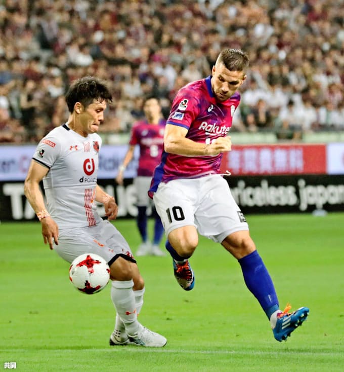 J1神戸反攻へ ポドルスキとの連係深化探る 日本経済新聞