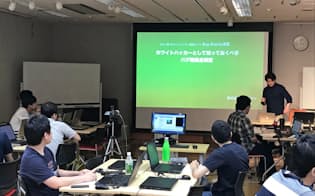 「ホワイトハッカー」に関心のあるエンジニアが週末に学びに来る（東京都新宿区）
