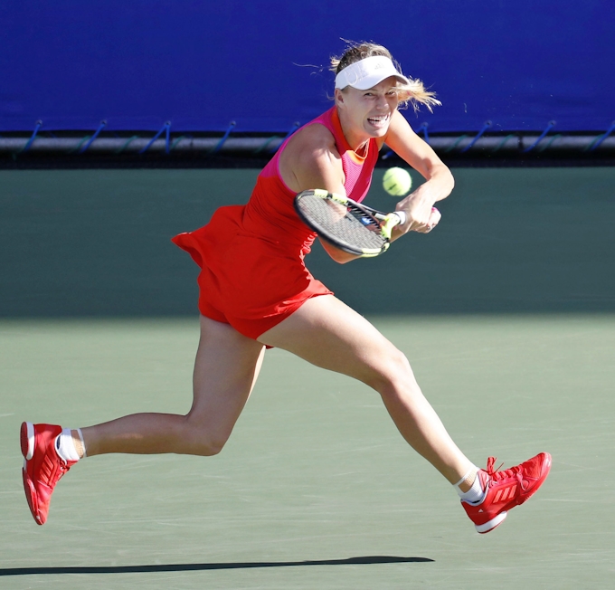ウォズニアッキとパブリュチェンコワが決勝へ 東レ女子テニス 日本経済新聞