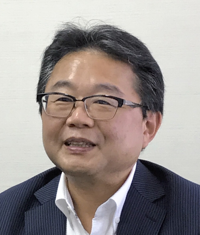 三菱ufjモルガンの中松氏 銀証連携 で顧客開拓 日本経済新聞