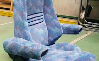 JR東海がネット販売する新幹線の運転台の椅子