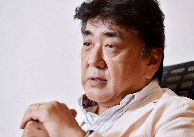 音楽 元気与える力持つ 指揮者 佐渡裕さん もっと関西 日本経済新聞