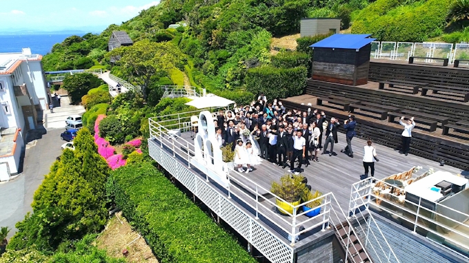 結婚式の平均総額354万円 客1人当たりは過去最高 日本経済新聞