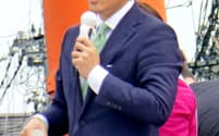 将来のリーダーと目される小泉氏は衆院選の応援弁士としても引っ張りだこだった（14日、京都市）=共同