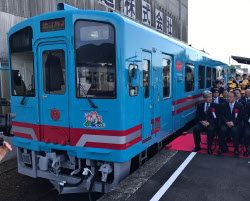 樽見鉄道が観光列車 ねおがわ号 導入 岐阜 日本経済新聞 樽見鉄道が観光列車 ねおがわ号 導入 岐阜 日本経済新聞