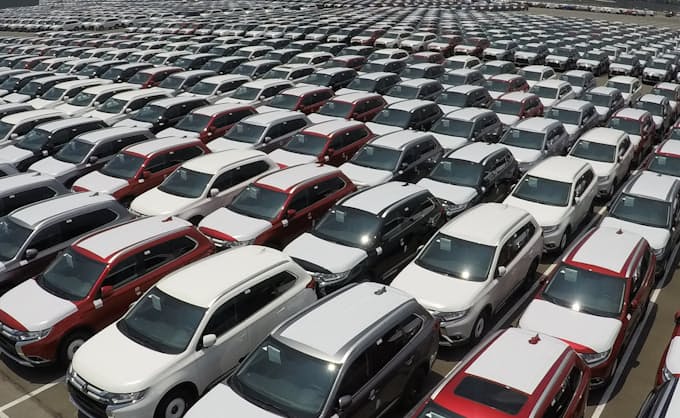 都内新車登録 10月は1割減 日産無資格検査響く 日本経済新聞