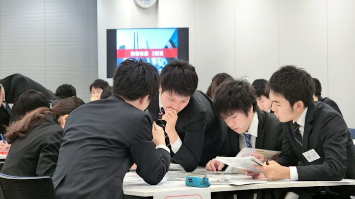 インターン参加率はや7割超 就活前哨戦が過熱 日本経済新聞 インターン参加率はや7割超 就活前哨戦が過熱 日本経済新聞