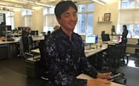 メルカリは海外事業を強化する。米国オフィスで働く山田会長