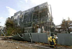 化学工場また爆発 事故防止 設備以上に人材がカギ 日本経済新聞