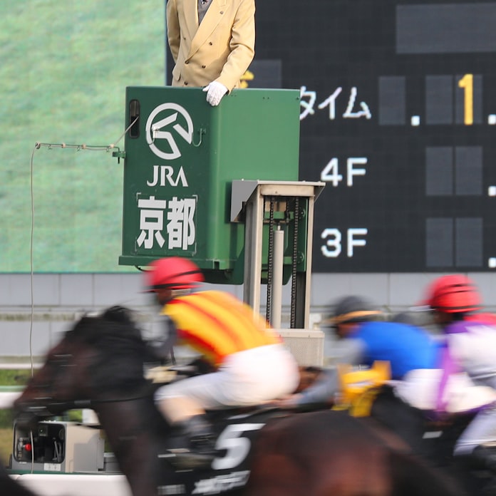 ゲートの一瞬 綿密準備 中央競馬のスターター もっと関西 日本経済新聞 ゲートの一瞬 綿密準備 中央競馬のスターター もっと関西 日本経済新聞